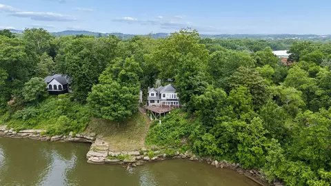 1007 Falls Ave, Madison, TN 37115