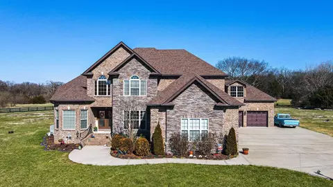2580 North Rd, Murfreesboro, TN 37128
