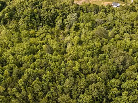 1 SE Washboard Rd SE, Cleveland, TN 37323