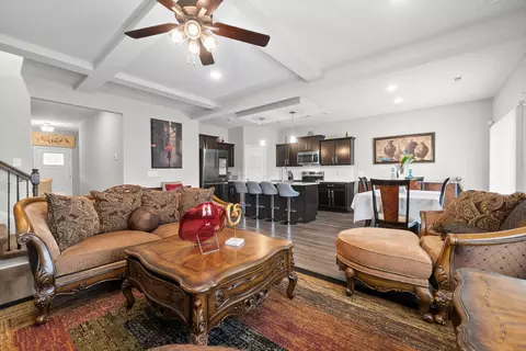 913 Recurve Ct, Clarksville, TN 37042
