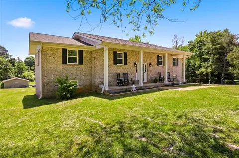 9103 Bay Dr, Chattanooga, TN 37416