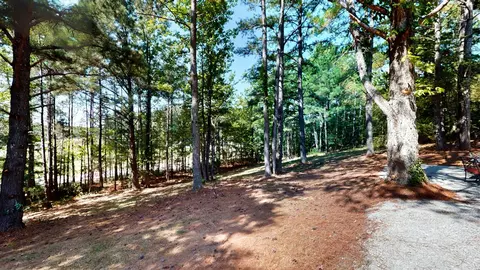 Exterior - 29 Beech Ln, Buchanan, TN 38222 photo 6 of 7