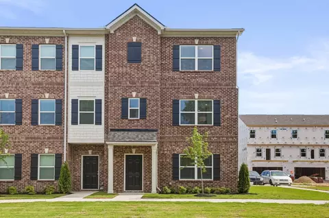132 Rosebush Ln, Lebanon, TN 37087