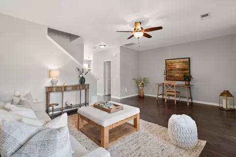2307 Farrington Pl, Antioch, TN 37013