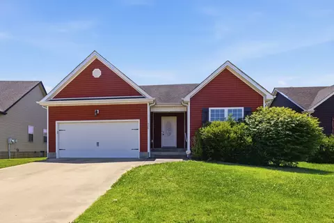 520 Falkland Cir, Clarksville, TN 37042