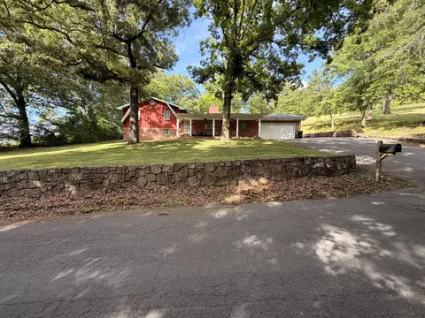 85 Bruce Green Rd, Dunlap, TN 37327