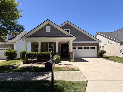 1928 Stonewater Dr, Hermitage, TN 37076