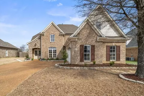 2910 Malabar Pl, Southaven, MS 38672