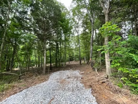 4587 Chapel Hill Rd, Southside, TN 37171