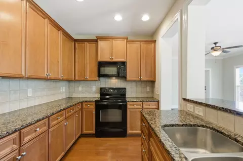 Kitchen - 110 Ormesby Pl, Franklin, TN 37064 photo 4 of 4