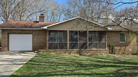 332 Buena Vista Dr, Crossville, TN 38555