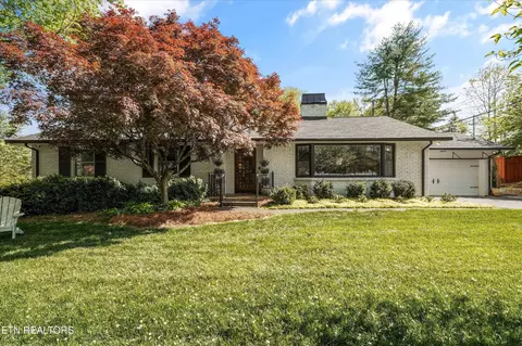 6918 Sheffield Dr, Knoxville, TN 37909