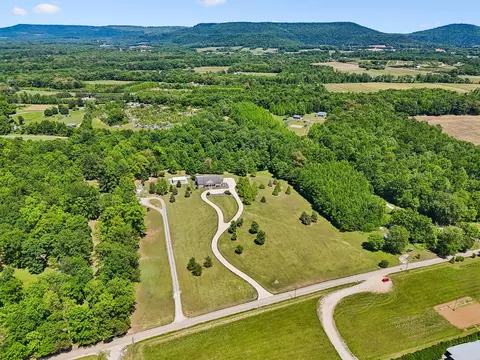 View/Area - 800 Grove Rd, Morrison, TN 37357 photo 1 of 3