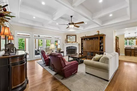 Living - 800 Grove Rd, Morrison, TN 37357 photo 1 of 1