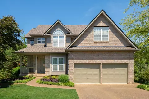 3030 Liverpool Dr, Thompsons Station, TN 37179