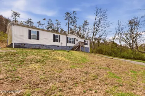 618 E Brushy Valley Dr, Powell, TN 37849 photo 3