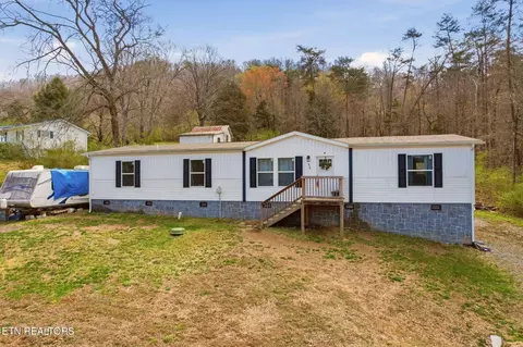 618 E Brushy Valley Dr, Powell, TN 37849 photo 2