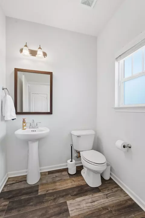 Bath - 3644 Perlino Dr, Murfreesboro, TN 37128 photo 1 of 5