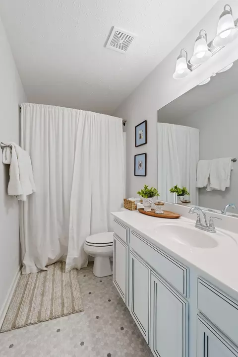 Bath - 3644 Perlino Dr, Murfreesboro, TN 37128 photo 5 of 5