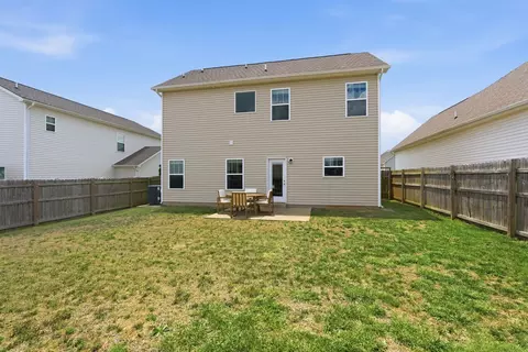 Exterior - 3644 Perlino Dr, Murfreesboro, TN 37128 photo 6 of 8
