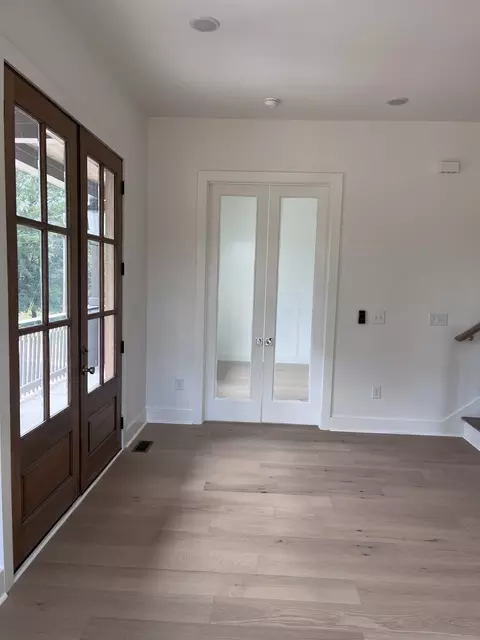 Entry Way - 2731 Cave Springs Rd, Springfield, TN 37172 photo 2 of 5