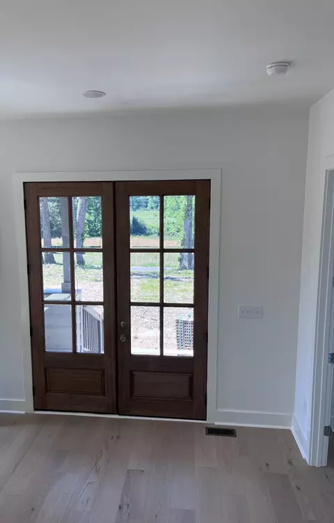 Entry Way - 2731 Cave Springs Rd, Springfield, TN 37172 photo 1 of 5