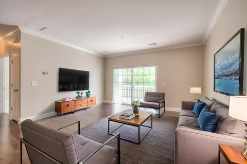8043 Bienville Dr #6, Nashville, TN 37211