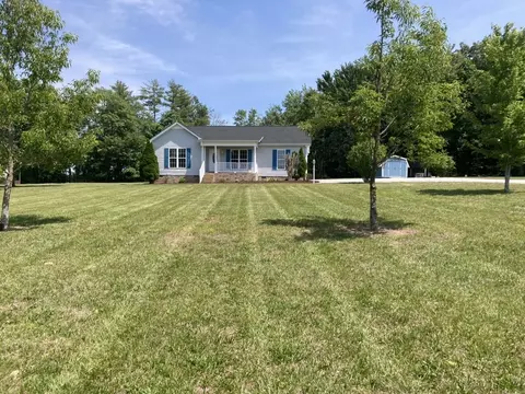 3366 Dobbins Pike, Portland, TN 37148