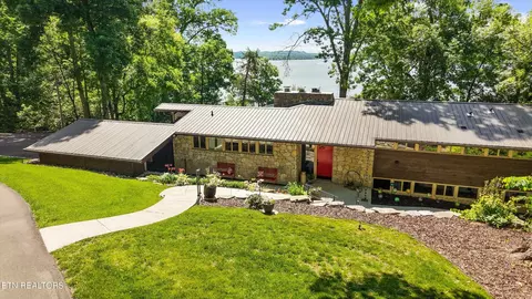 143 Old James Ferry Rd, Kingston, TN 37763
