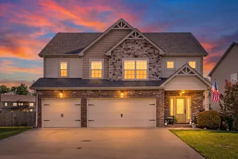 1766 Ellie Piper Cir, Clarksville, TN 37043