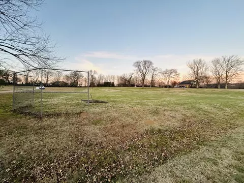 1 Sugar Tree Rd, Pulaski, TN 38478