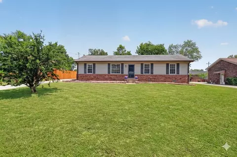 272 Wessington Pl N, Hendersonville, TN 37075