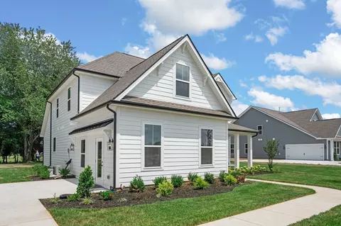 1435 Charles Dr, Chapel Hill, TN 37034