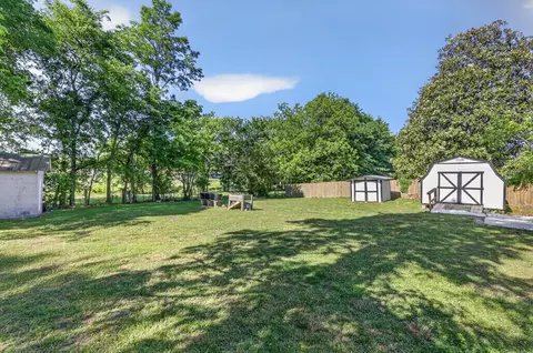 Exterior - 232 Old Highway 99, Eagleville, TN 37060 photo 7 of 10