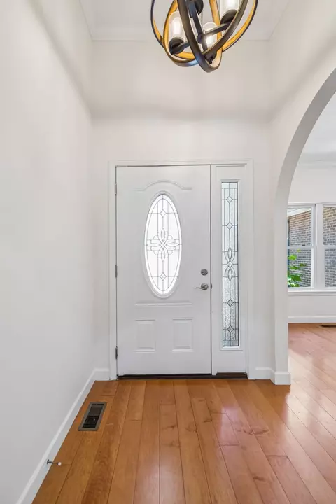 Entry Way - 314 Ginger Dr, Dover, TN 37058 photo 3 of 4
