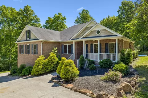 Exterior - 314 Ginger Dr, Dover, TN 37058 photo 2 of 20