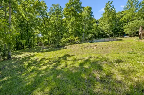 Exterior - 314 Ginger Dr, Dover, TN 37058 photo 9 of 20