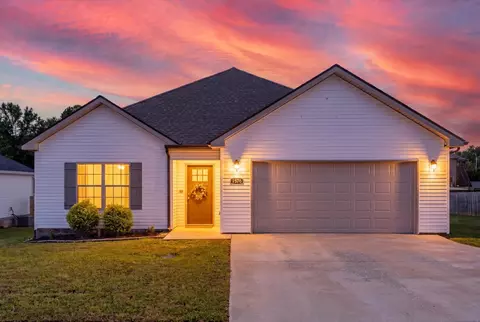 1576 Variance Dr, Clarksville, TN 37042