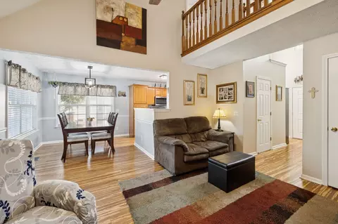 Entry Way - 1524 Quantum Ct, Murfreesboro, TN 37128 photo 6 of 10