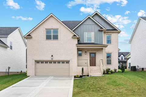 252 Bluebell Dr, Clarksville, TN 37043