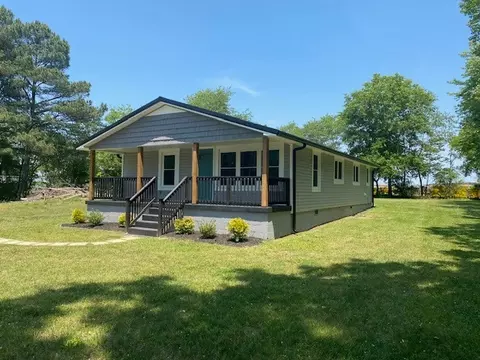 105 Mcgee Ln, Loretto, TN 38469 photo 2