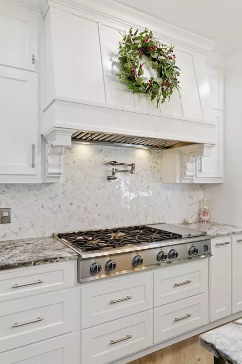 Kitchen - 3016 Duplex Rd, Spring Hill, TN 37174 photo 4 of 7