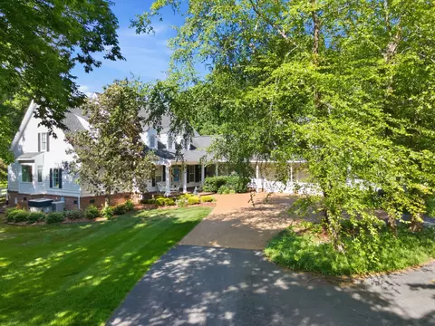 Exterior - 3016 Duplex Rd, Spring Hill, TN 37174 photo 8 of 9