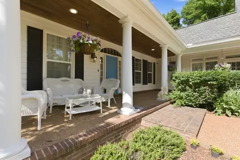 Exterior - 3016 Duplex Rd, Spring Hill, TN 37174 photo 1 of 9