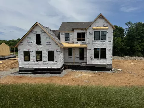 572 Baker Rd, Columbia, TN 38401