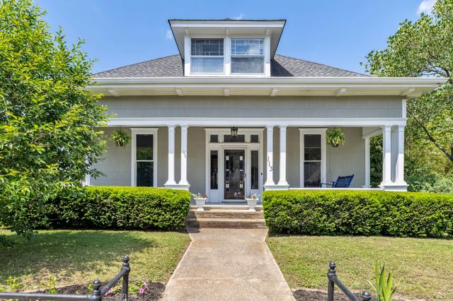 113 N Oak St, Springfield, TN 37172 | 44 Photos - Movoto
