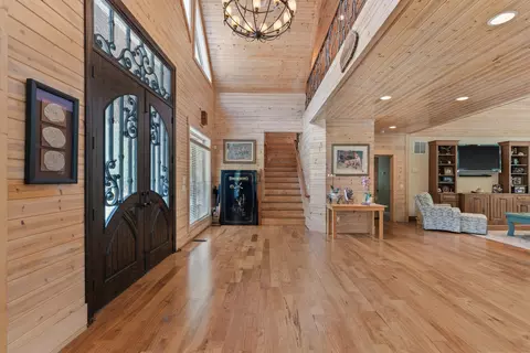 Entry Way - 241 Richter Dr, Bethlehem, GA 30620 photo 3 of 11