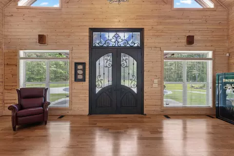 Entry Way - 241 Richter Dr, Bethlehem, GA 30620 photo 2 of 11