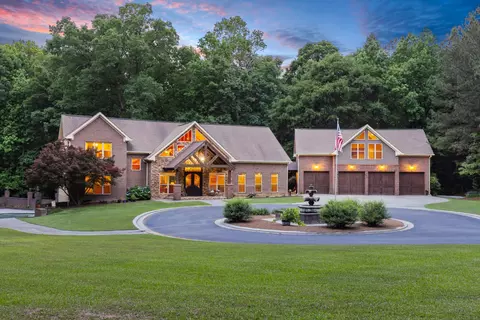 Exterior - 241 Richter Dr, Bethlehem, GA 30620 photo 5 of 15