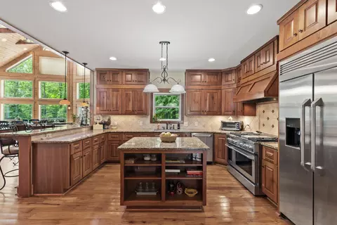 Kitchen - 241 Richter Dr, Bethlehem, GA 30620 photo 4 of 11